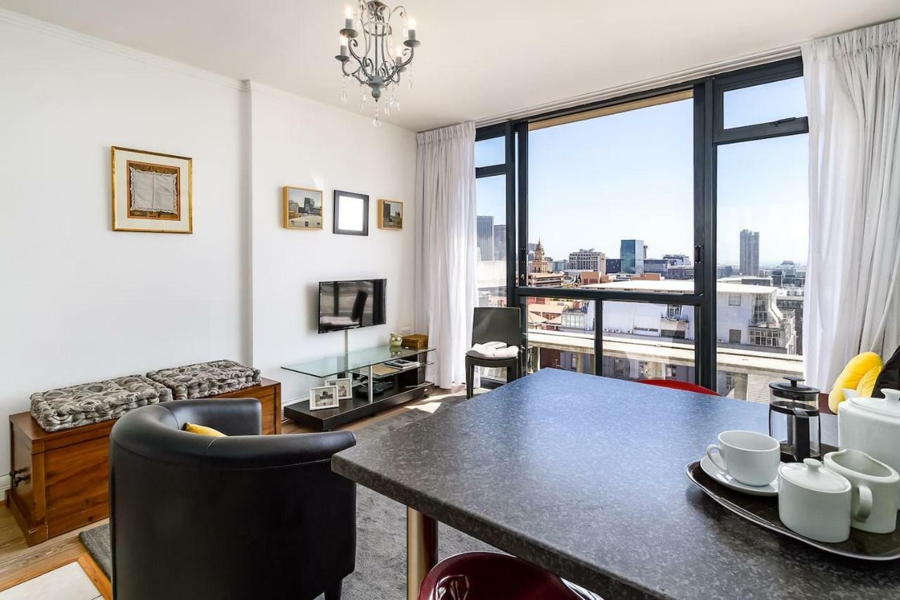 Four Seasons 1110 Apartment Cape Town Bagian luar foto