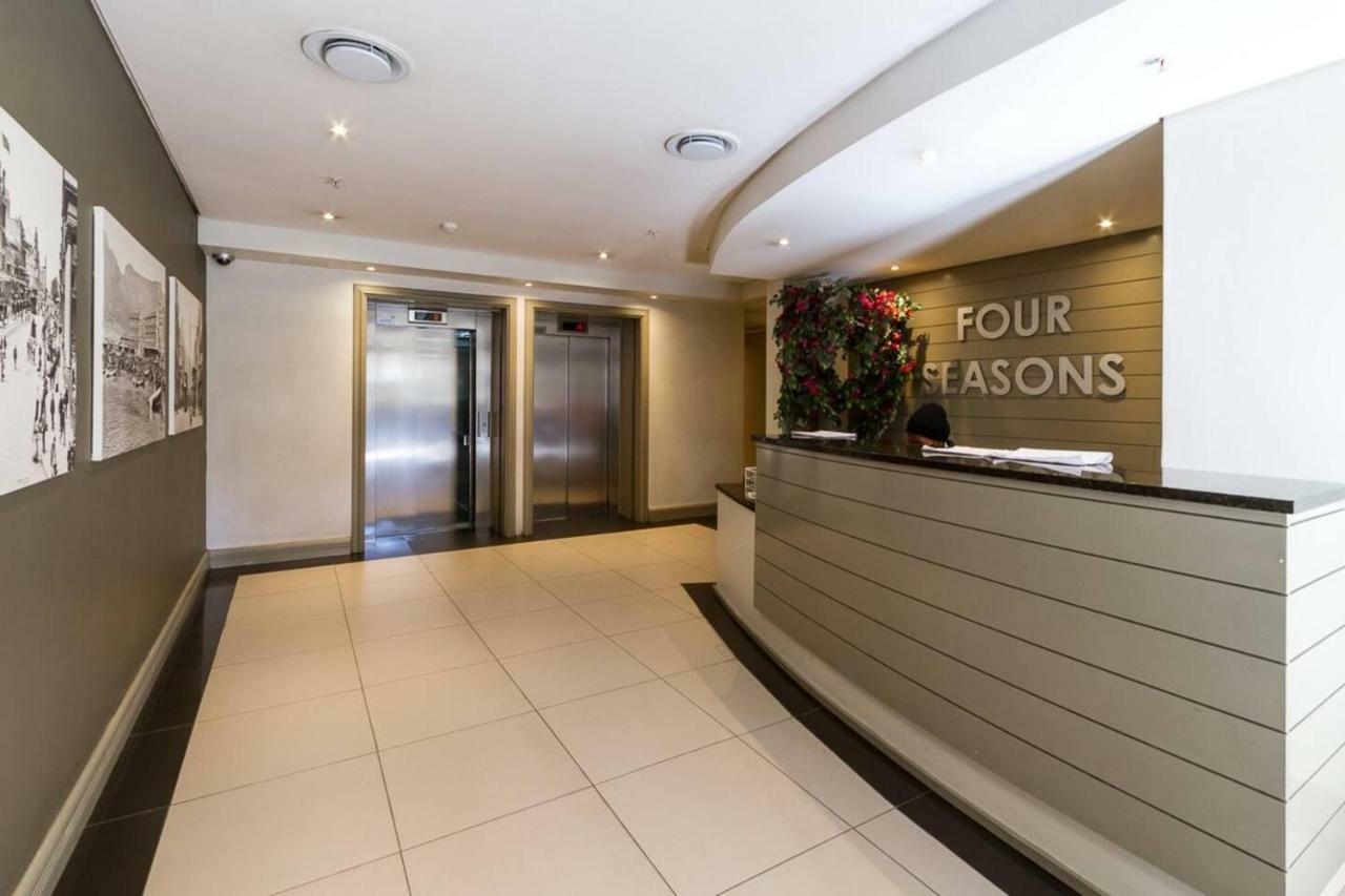 Four Seasons 1110 Apartment Cape Town Bagian luar foto